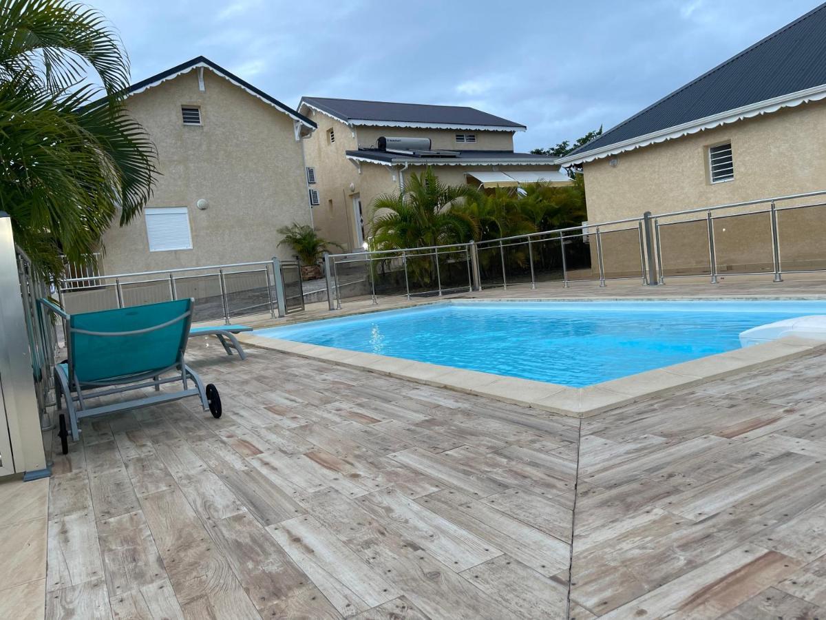 Villas SARAH Le Moule Exterior foto